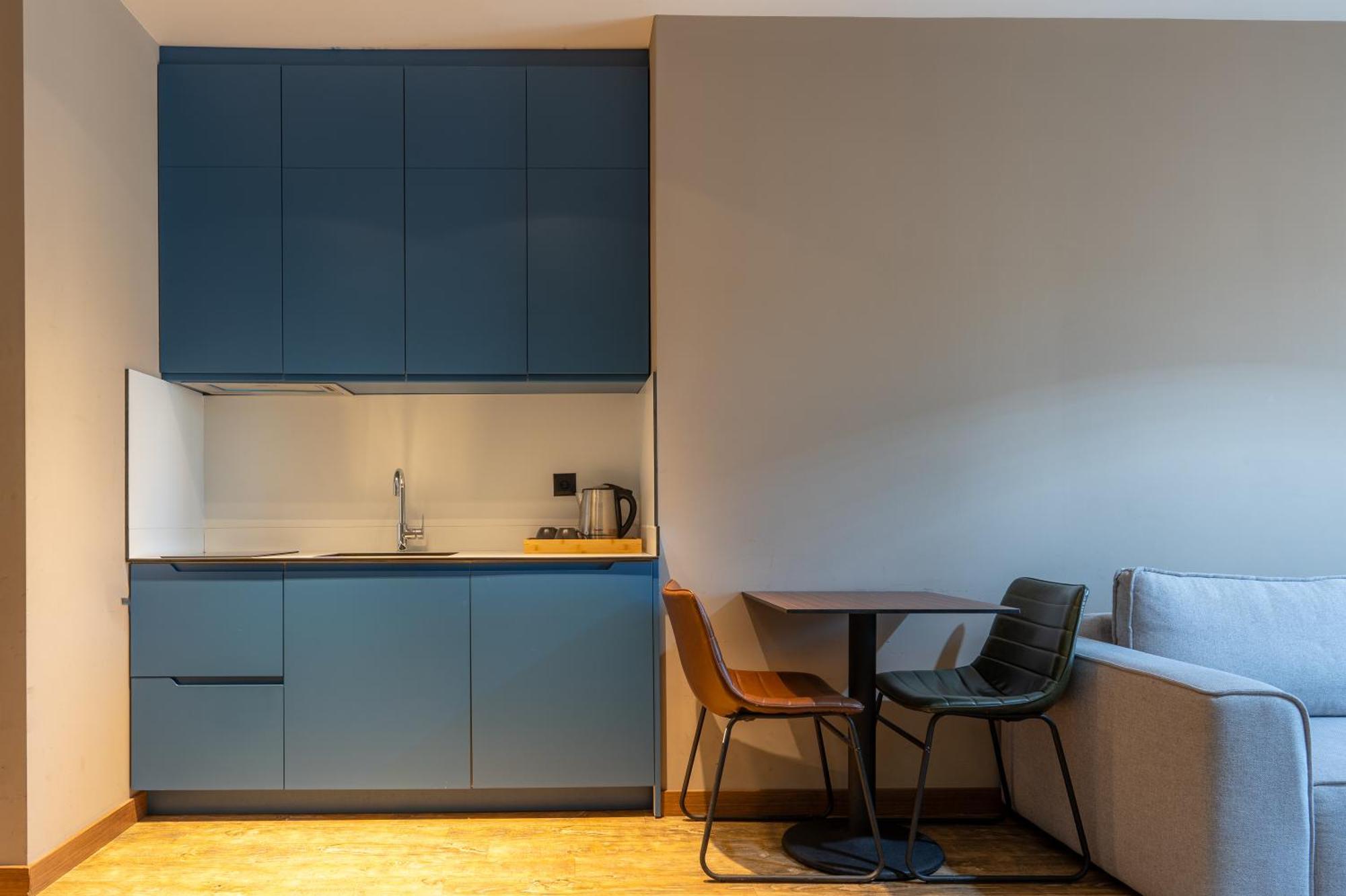Downtown Apartments Приштина Экстерьер фото